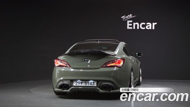 Hyundai Genesis из Кореи Encar