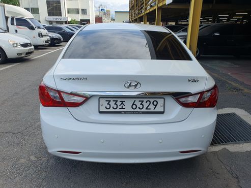 Hyundai Sonata LPi Luxury — пробег 212 198 км — фото 4 из 5