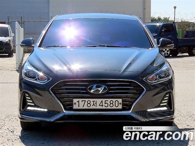 Hyundai Sonata 2.0 Smart — пробег 96 902 км — фото 1 из 5