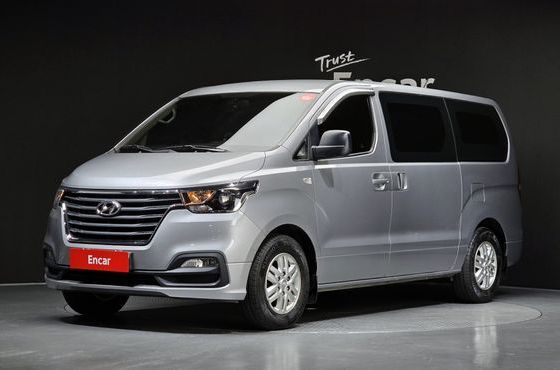 Hyundai Starex Van 3-Seater Smart — пробег 45 425 км — фото 1 из 5