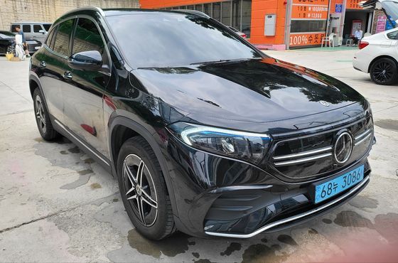 Mercedes-Benz EQA EQA250 AMG Line — пробег 14 700 км — фото 2 из 5