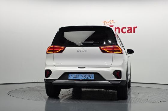 Kia Niro Air — пробег 164 430 км — фото 4 из 5