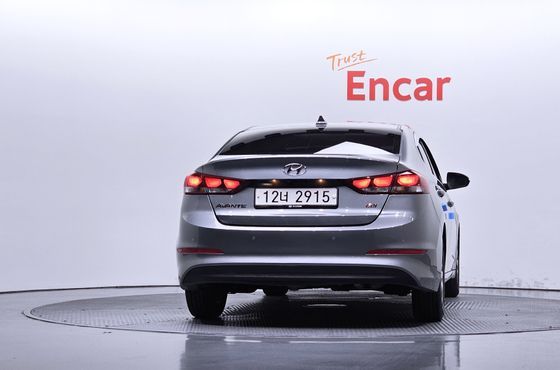 Hyundai AVANTE 1.6 GDI Smart — пробег 61 147 км — фото 4 из 5