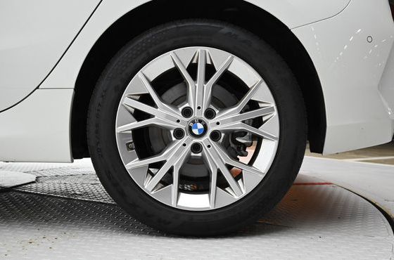 BMW 1-Series 120 — пробег 3 300 км — фото 5 из 5
