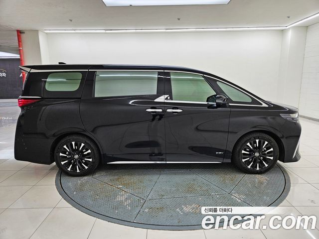 Toyota Alphard 2.5 HEV Executive AWD — пробег 3 370 км — фото 4 из 5