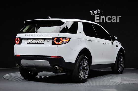 Land Rover Discovery Sport 2.0 TD4 HSE Luxury — пробег 155 634 км — фото 2 из 5