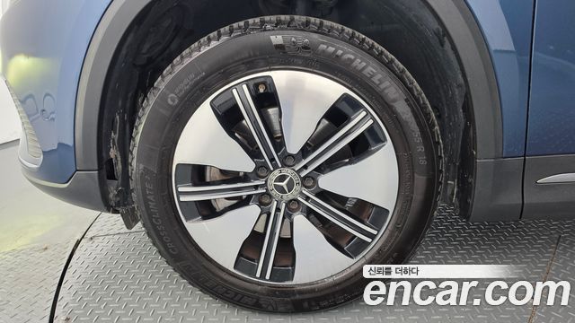 Mercedes-Benz EQA из Кореи Encar