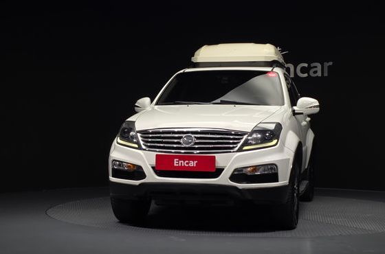 Ssangyong Rexton 2.0 4WD RX7 Luxury — пробег 45 998 км — фото 3 из 5