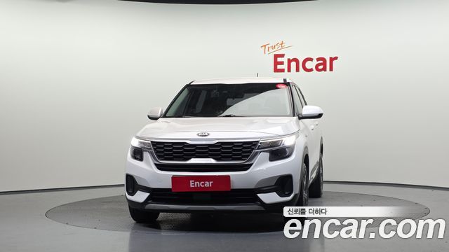 Kia Seltos из Кореи Encar