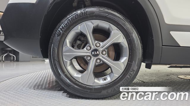 Kia Seltos из Кореи Encar