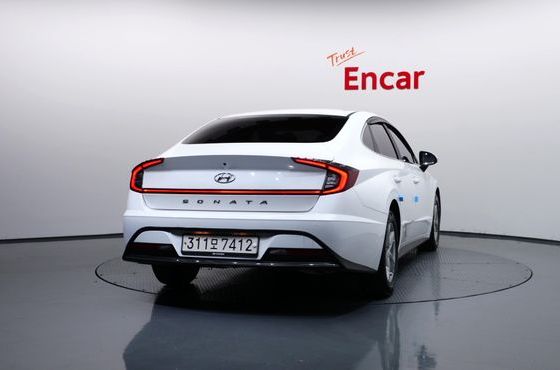 Hyundai Sonata 2.0 Smart — пробег 118 078 км — фото 4 из 5