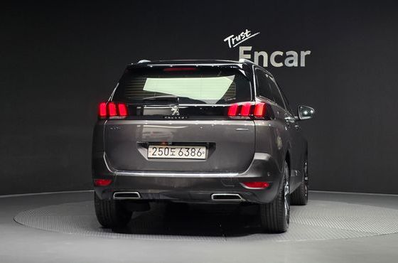 Peugeot 5008 1.6 BlueHDi GT Line — пробег 126 817 км — фото 4 из 5