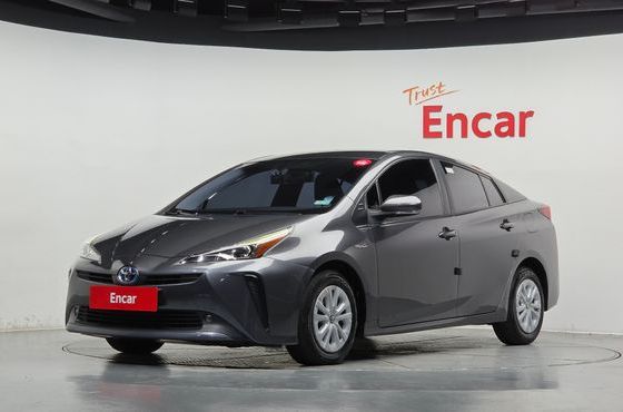 Toyota Prius 1.8 — пробег 153 763 км — фото 1 из 5