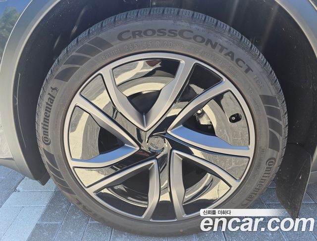 Tesla Model X Long Range — пробег 7 200 км — фото 5 из 5