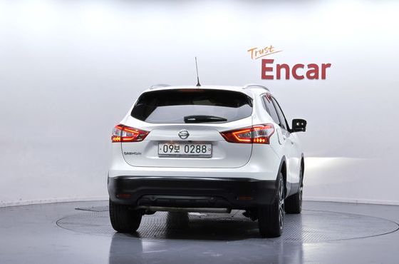 Nissan Qashqai 1.6 Platinum — пробег 92 156 км — фото 4 из 5