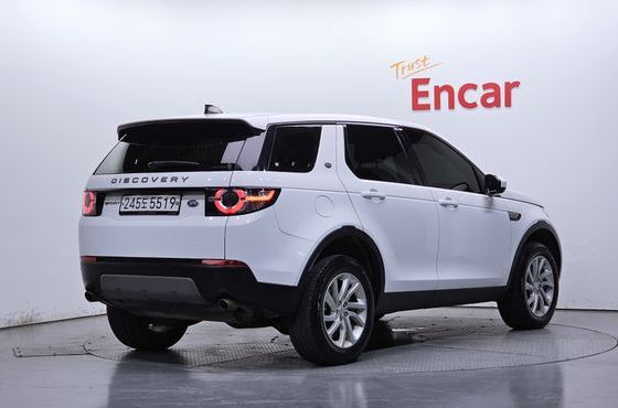 Land Rover Discovery Sport 2.0 TD4 SE (150PS) — пробег 181 139 км — фото 2 из 5