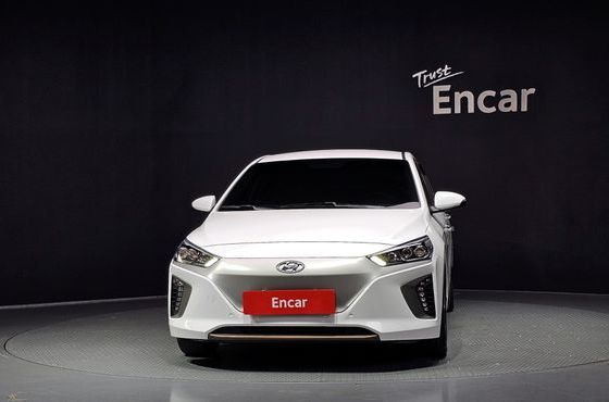 Hyundai Ioniq Q — пробег 209 814 км — фото 3 из 5