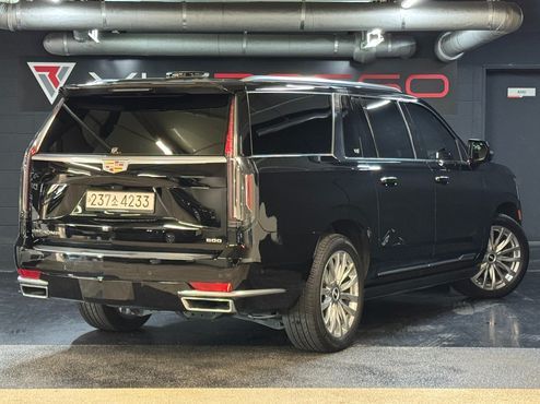 Cadillac Escalade 6.2 ESV ESV Premium Luxury Platinum — пробег 63 500 км — фото 2 из 5