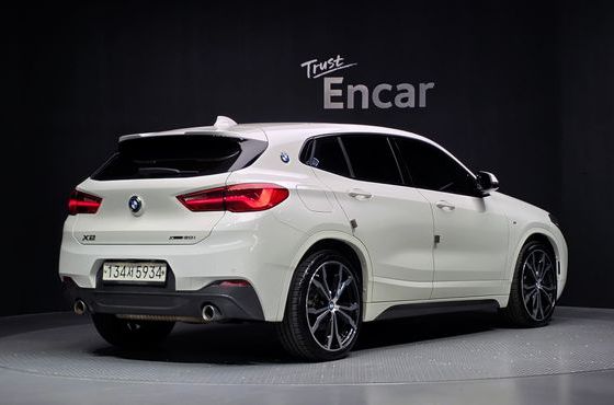 BMW X2 (F39) xDrive20i M Sport — пробег 40 868 км — фото 2 из 5