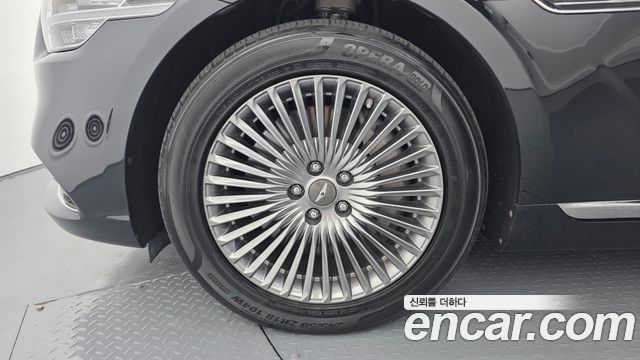 Genesis G90 из Кореи Encar