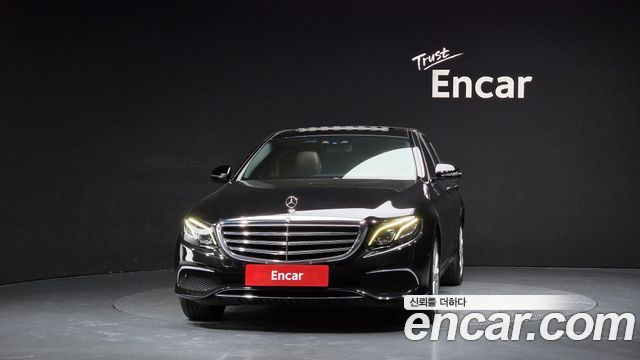 Mercedes-Benz E-Class из Кореи Encar