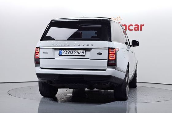 Land Rover Range Rover 4.4 SDV8 AB DIESEL — пробег 125 677 км — фото 4 из 5
