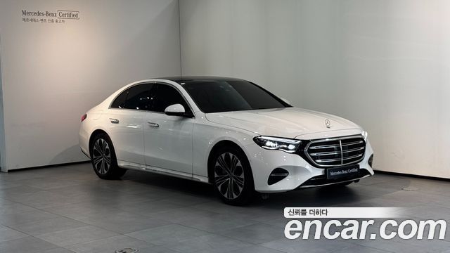 Mercedes-Benz E-Class E350e 4MATIC — пробег 1 247 км — фото 1 из 5