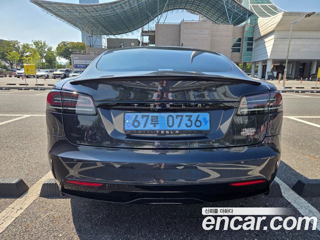 Tesla Model S Plaid — пробег 14 597 км — фото 4 из 5
