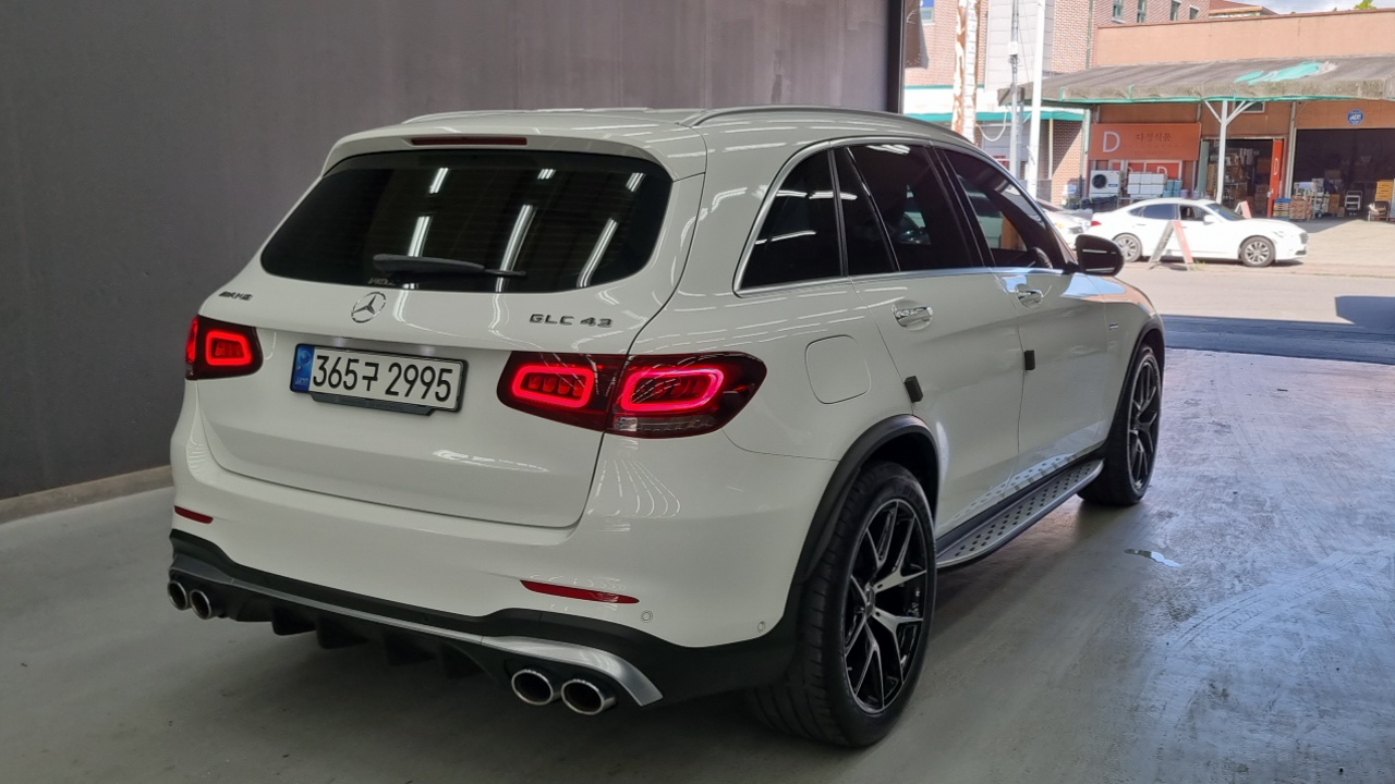 Mercedes-Benz GLC-Class AMG GLC43 4MATIC — пробег 57 287 км — фото 3 из 5