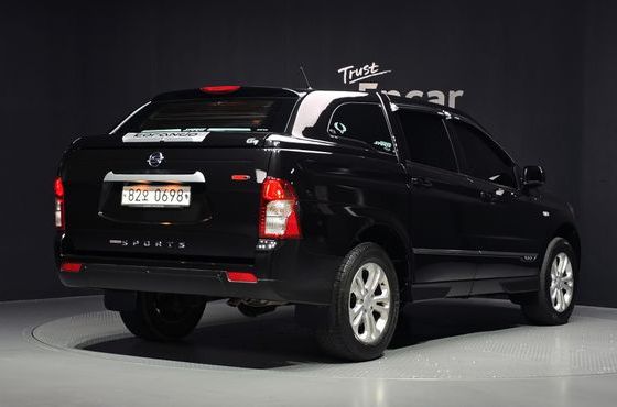 Ssangyong KORANDO 2.2 CX7 4WD Club — пробег 46 522 км — фото 2 из 5