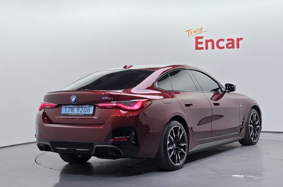 BMW i4 M50 — пробег 46 450 км — фото 2 из 5