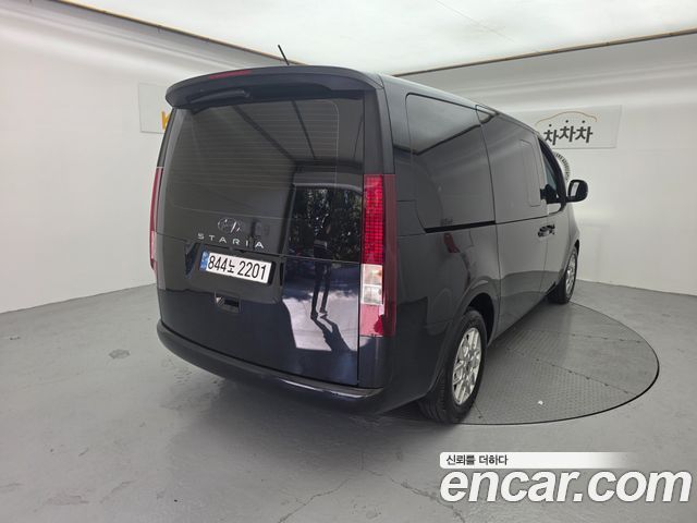 Hyundai Staria из Кореи Encar