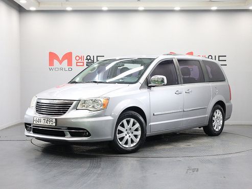 Chrysler Grand Voyager 3.6 LIMITED — пробег 217 292 км — фото 1 из 5