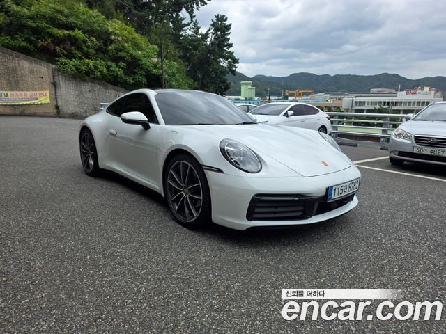 Porsche 911 Carrera — пробег 18 500 км — фото 1 из 5