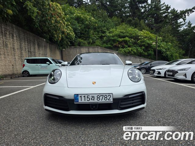 Porsche 911 Carrera — пробег 18 500 км — фото 3 из 5