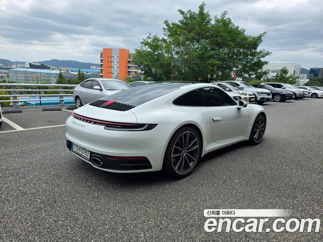Porsche 911 Carrera — пробег 18 500 км — фото 4 из 5