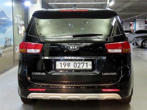 Kia Carnival 7-seater Limousine VIP — пробег 162 874 км — фото 5 из 5