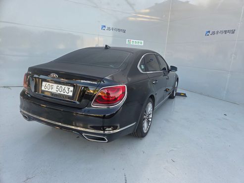 Kia K9 3.8 GDI AWD PlatinumⅡ — пробег 44 194 км — фото 4 из 5
