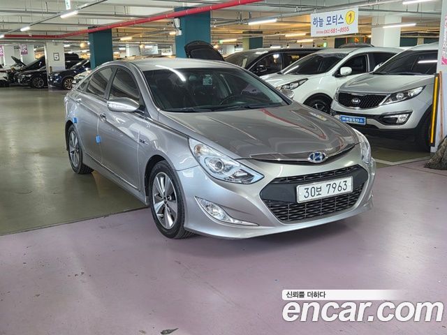 Hyundai Sonata 2.0 Royal — пробег 131 000 км — фото 3 из 5