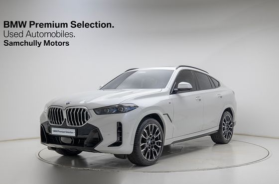 BMW X6 xDrive30d M Sport — пробег 9 800 км — фото 1 из 5