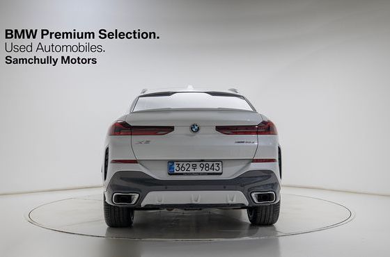 BMW X6 xDrive30d M Sport — пробег 9 800 км — фото 3 из 5