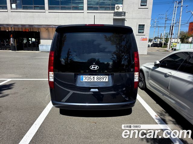 Hyundai Staria из Кореи Encar