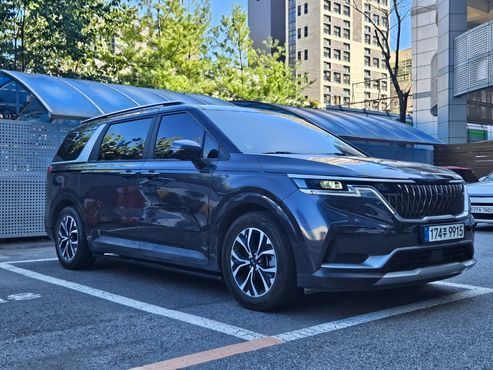Kia Carnival Diesel 11-Seater Prestige — пробег 62 800 км — фото 1 из 5