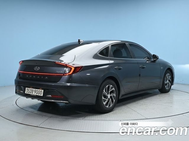 Hyundai Sonata 2.0 Premium — пробег 81 689 км — фото 2 из 5