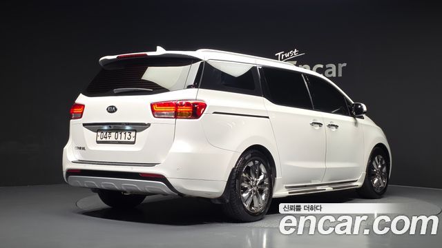 Kia Carnival из Кореи Encar