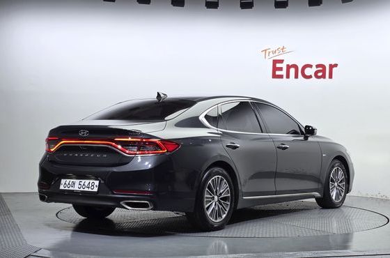 Hyundai Grandeur Premium — пробег 137 300 км — фото 2 из 5