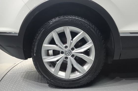 Volkswagen Tiguan 2.0 TDI Premium — пробег 103 131 км — фото 5 из 5