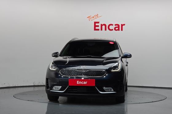 Kia Niro Noblesse — пробег 98 310 км — фото 3 из 5