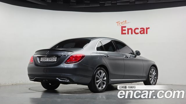 Mercedes-Benz C-Class из Кореи Encar