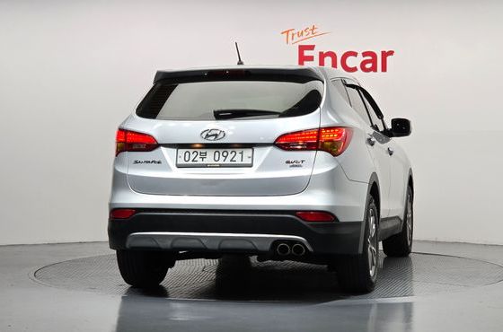 Hyundai Santafe Diesel(e-VGT) 2.0 4WD Exclusive — пробег 139 417 км — фото 4 из 5